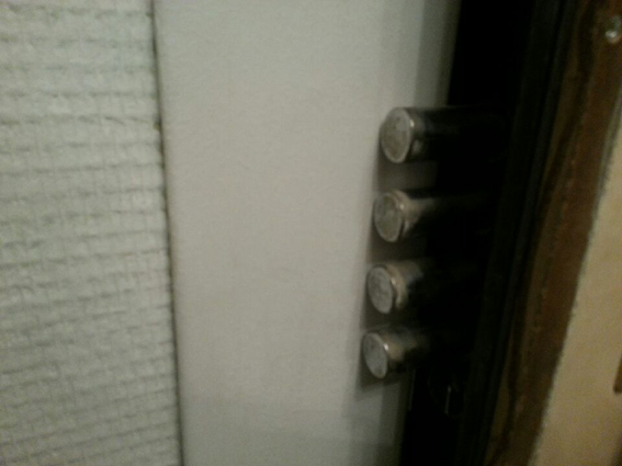 Emergency locksmith in Brussels - door opening service