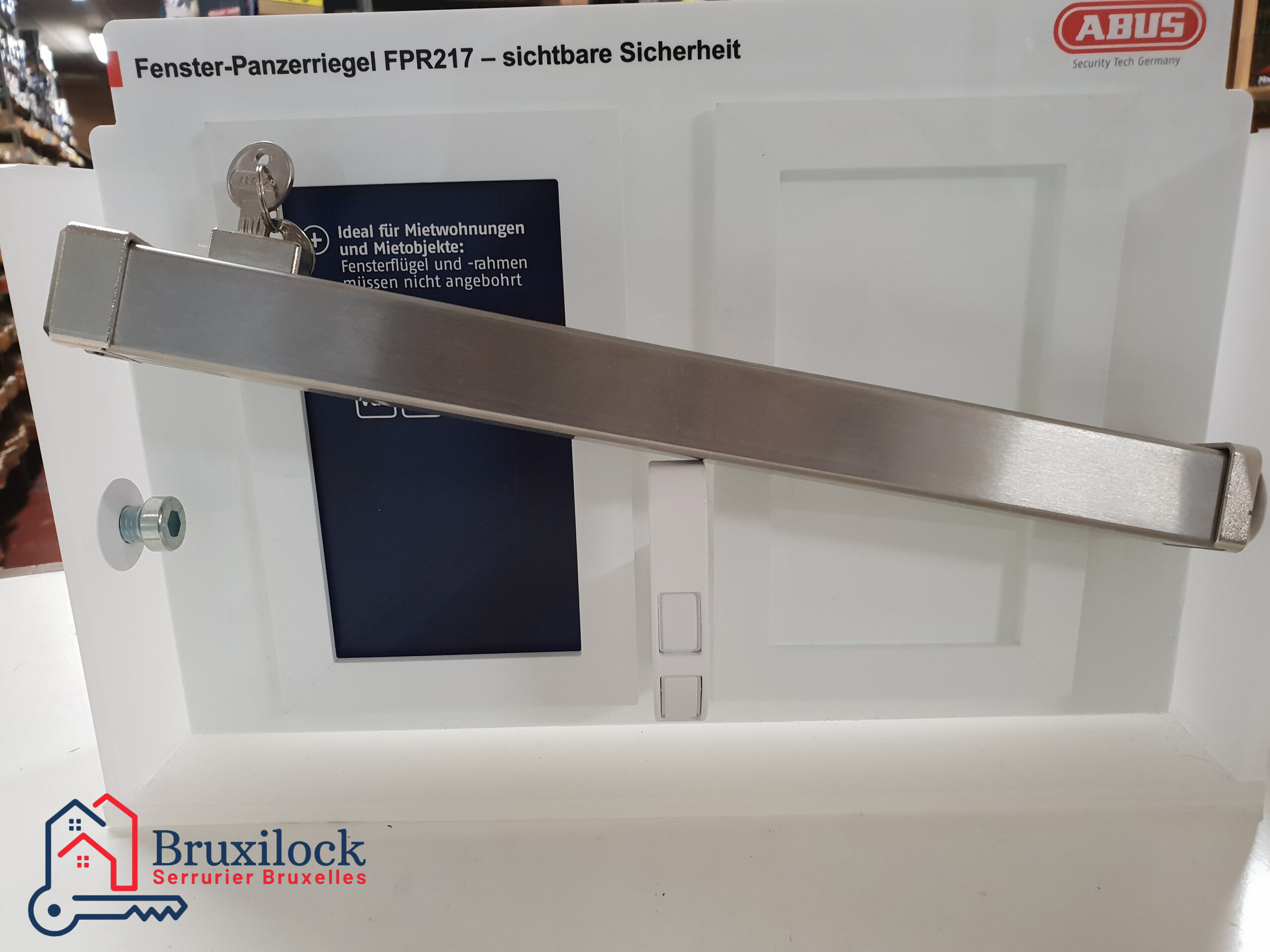 Opening of fuel tank lock at Q8 station - Bruxilock Locksmith Brussels